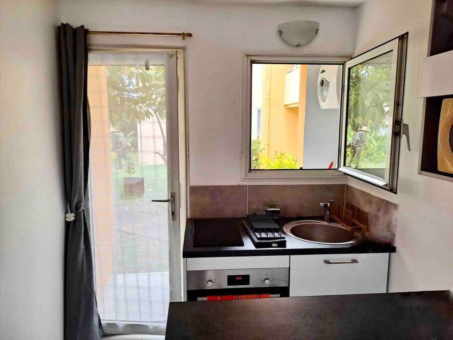 Studio - Residence Avec Piscine Sainte-Anne Eksteriør billede