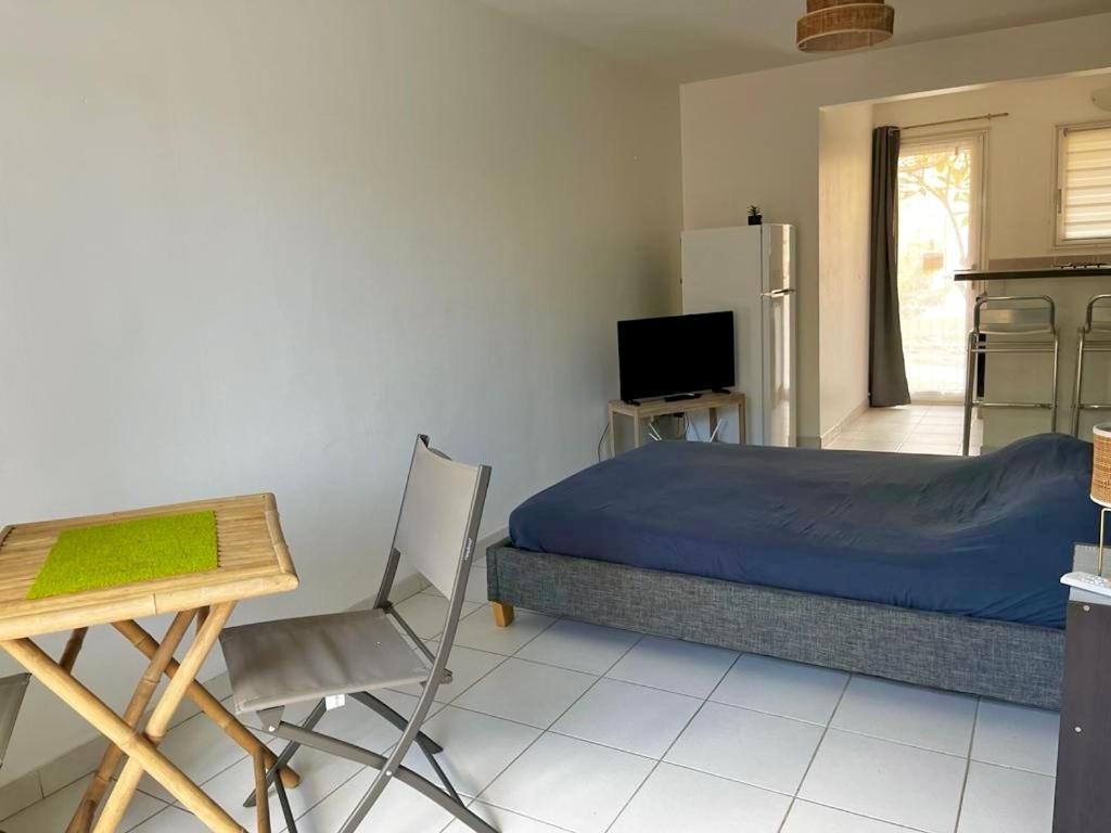 Studio - Residence Avec Piscine Sainte-Anne Eksteriør billede
